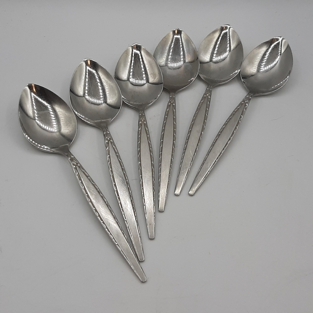 Oneida Community Venetia Stainless Flatware Oval Soup Spoons Vintage Set of 6